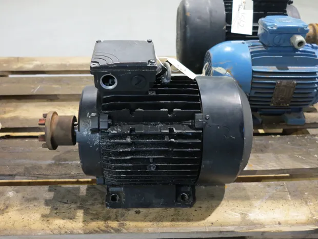 Image 1 of 3 - AEG - KAMHE 112 M 2 IE2