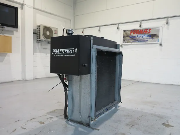 Image 5 of 8 - No plate