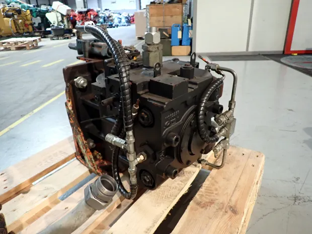 Image 3 of 5 - HP934