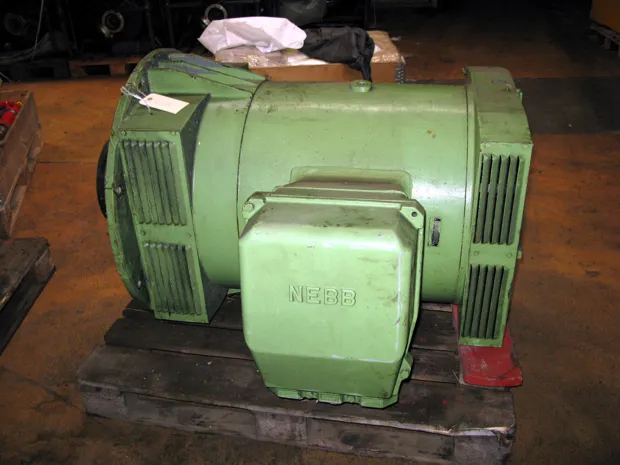 Image 1 of 2 - NEBB - QOVXY 315 M4 BC