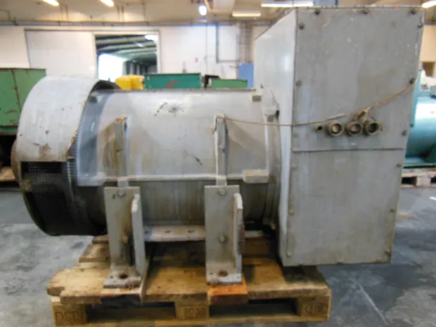 Image 1 of 3 - Leroy Somer - LSA 49 L4