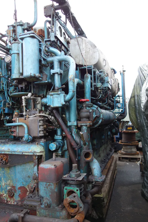 Image 4 of 6 - MaK - 8Mu 452 AK