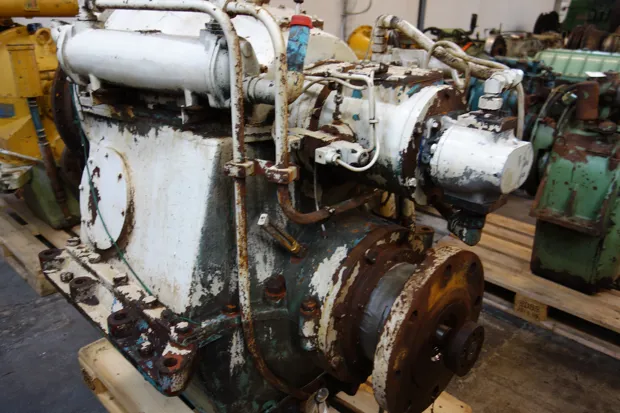 Image 1 of 5 - Ulstein - 220 AGSC