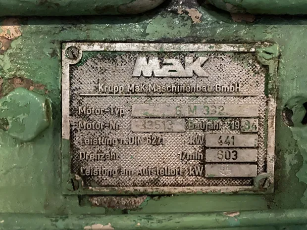 Image 7 of 9 - MaK - 6M 332