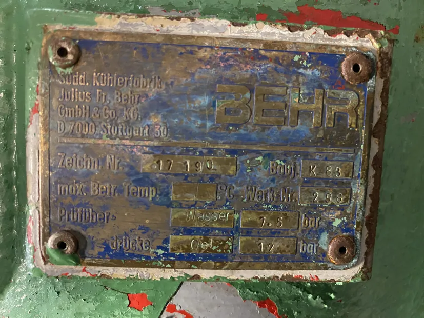 Image 8 of 9 - MaK - 6M 332