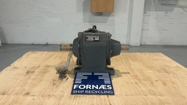 Image 7 of 7 - SEW-EURODRIVE - R73