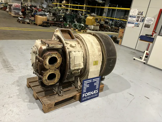 Image 4 of 9 - ABB - VTR 304-P11