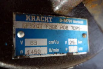 HP832
