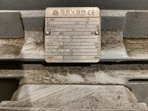 Image 3 of 3 - Server - 1.ZK 132 S-6