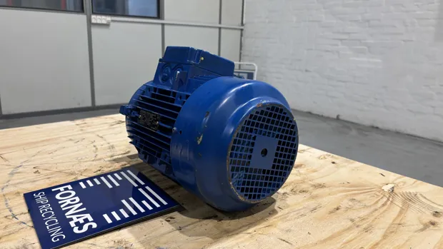 Image 3 of 7 - Elektra - UD 0801/1117199-001-45