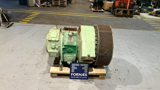 Image 5 of 10 - ABB - VTR304P11