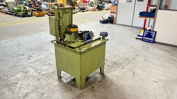 Image 4 of 10 - HS327