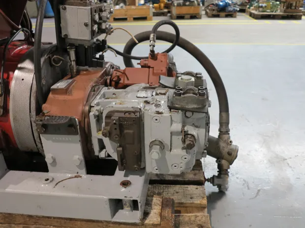 Image 7 of 11 - Iveco