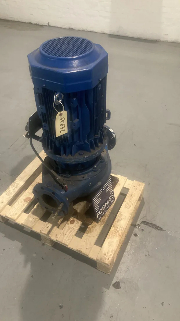 Image 4 of 5 - Azcue - VM80/26A