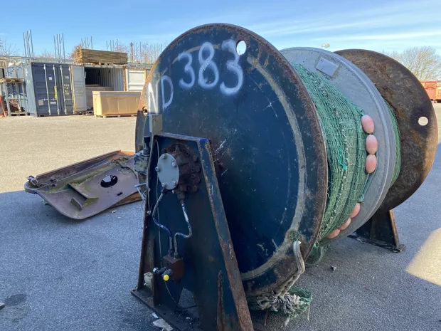 Image 4 of 7 - ND383