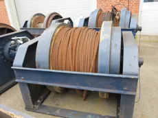 Trawl winch