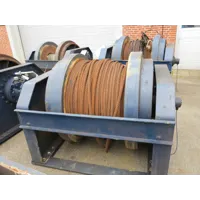 Trawl winch