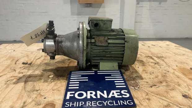 Image 1 of 9 - HP987