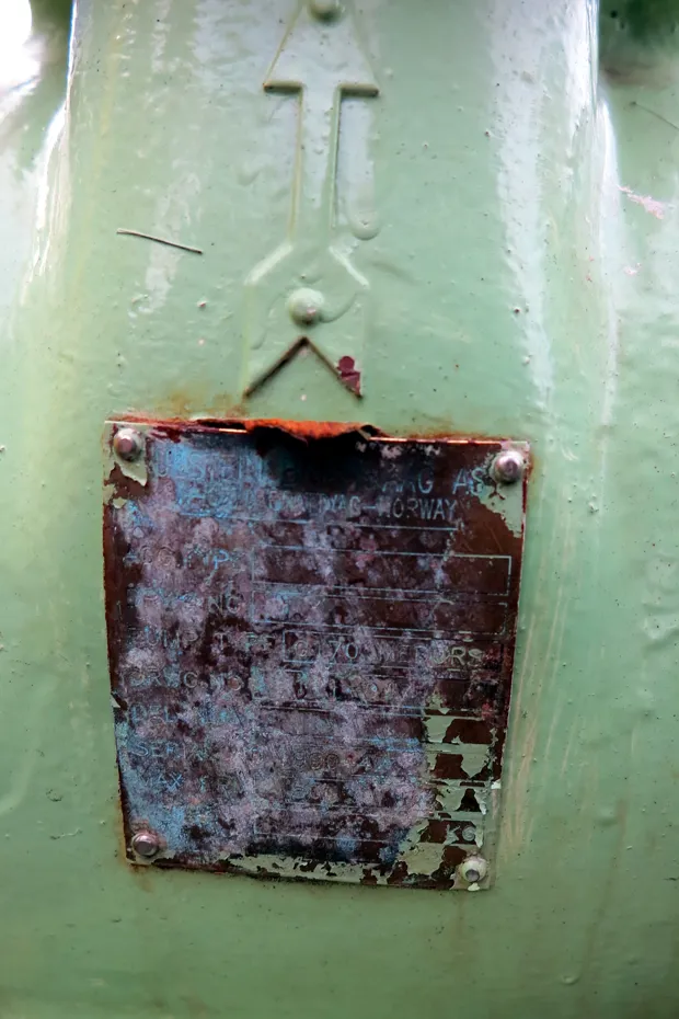 Image 2 of 3 - Ulstein - G170 MEDURS