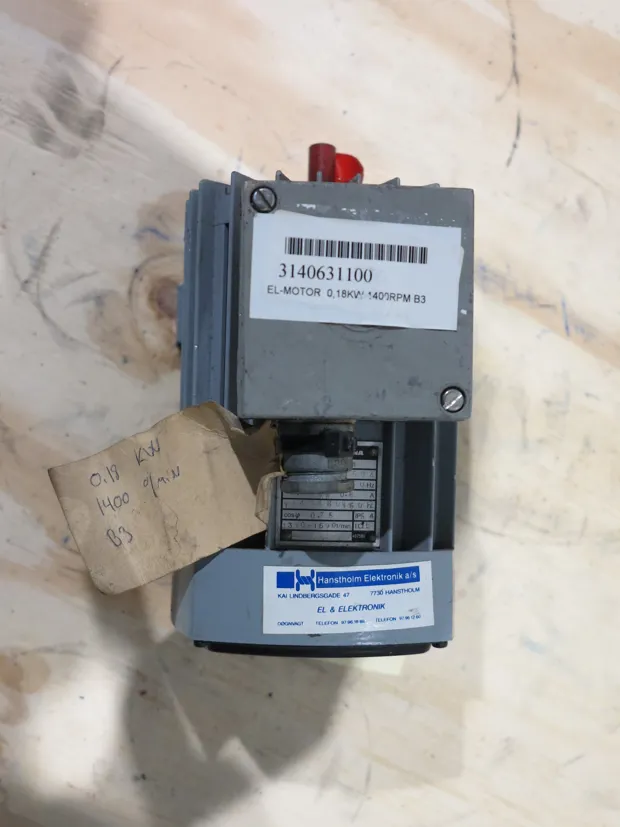 Image 3 of 4 - Elektrokovina - 2T 63 B4