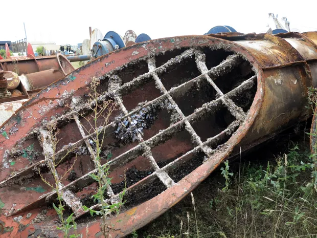 Image 1 of 3 - Ulstein - 90 TV B