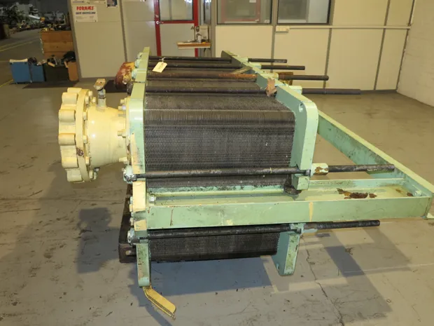 Image 1 of 5 - APV - J107