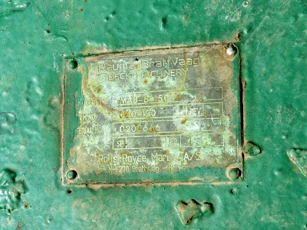 Image 4 of 5 - Trawl winch