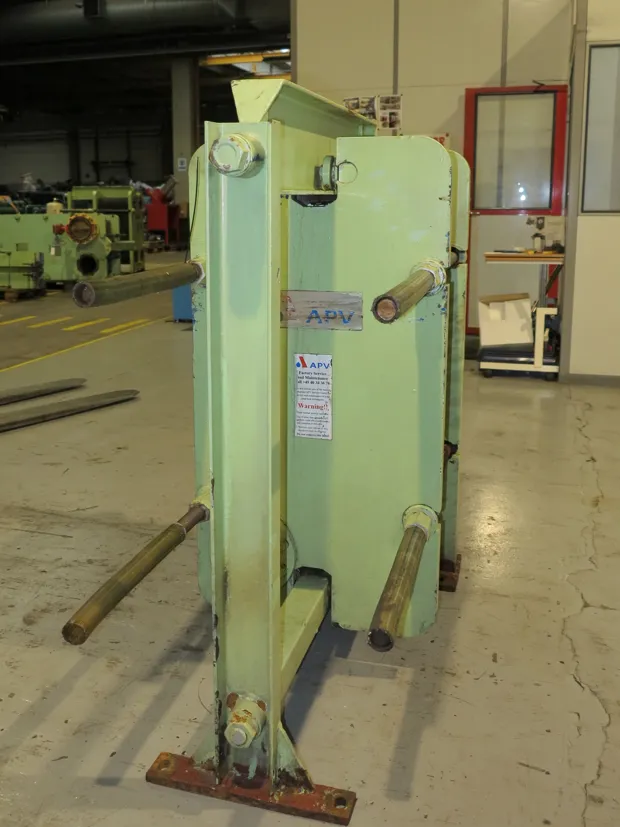 Image 5 of 5 - APV - K34