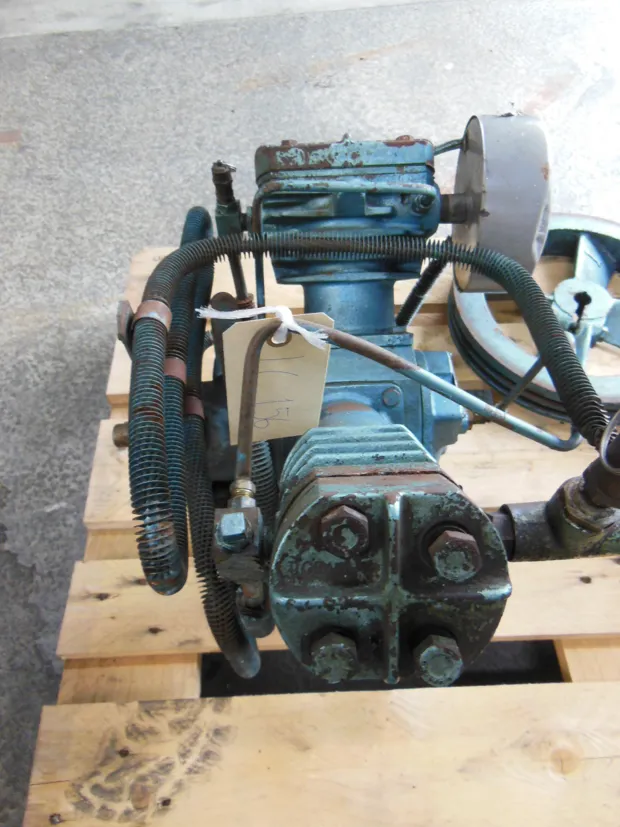 Image 3 of 3 - Ingersoll-Rand - 231