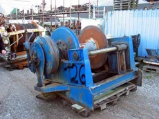 Split winch