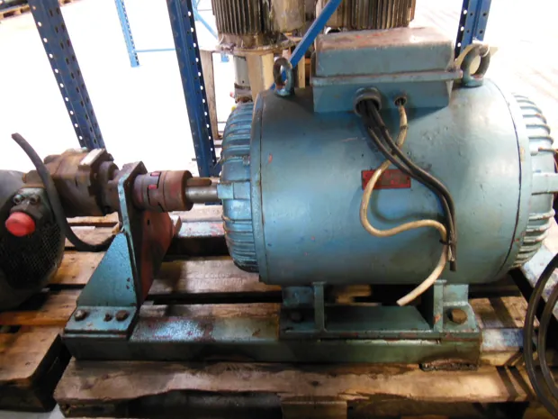 Image 1 of 3 - Brevini - M350A 1842CW EB 1511