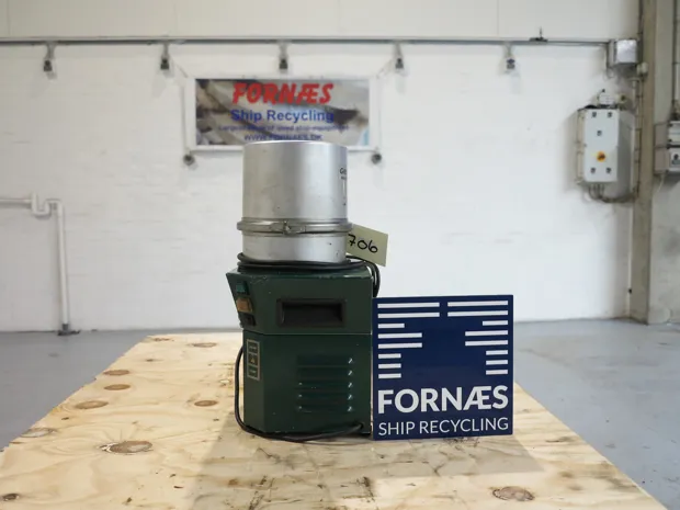 Image 4 of 6 - Greenoil - WP-L