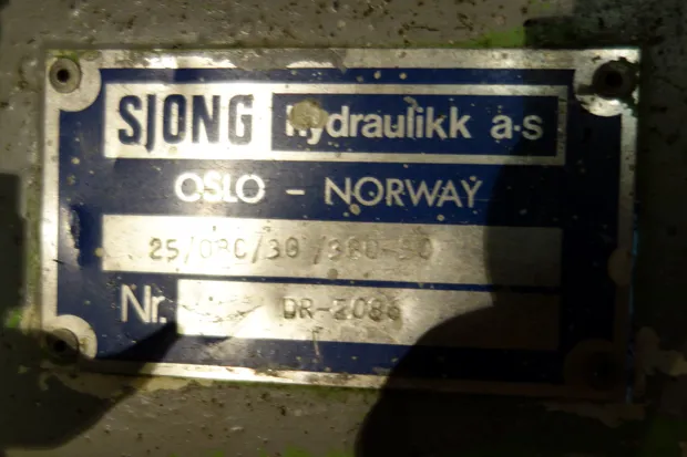 Image 2 of 2 - HS194