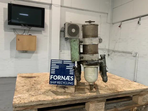 Image 3 of 4 - Parker racor - 731000MA