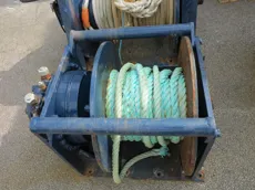 Tackle winch