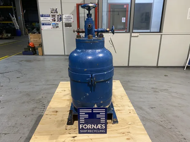 Image 4 of 5 - JLM - HK25