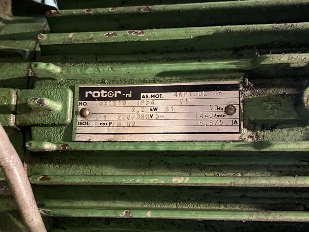 Image 5 of 6 - HS300