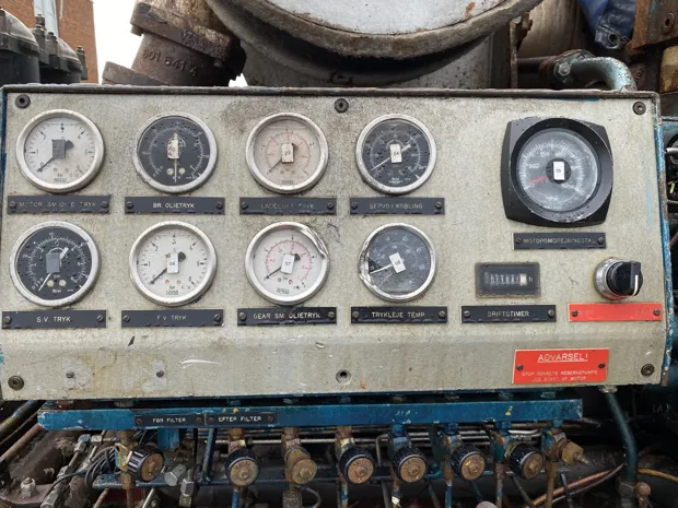 Image 6 of 9 - Alpha - 8L 23/30A 111EKV