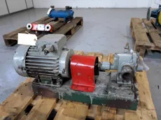 Delta Pump - 200-100 (Diesel transfer pump)