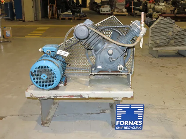 Image 1 of 6 - Dan kompressor - S-350-2/40