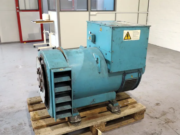 Image 4 of 5 - Stamford - HCM 434 D1