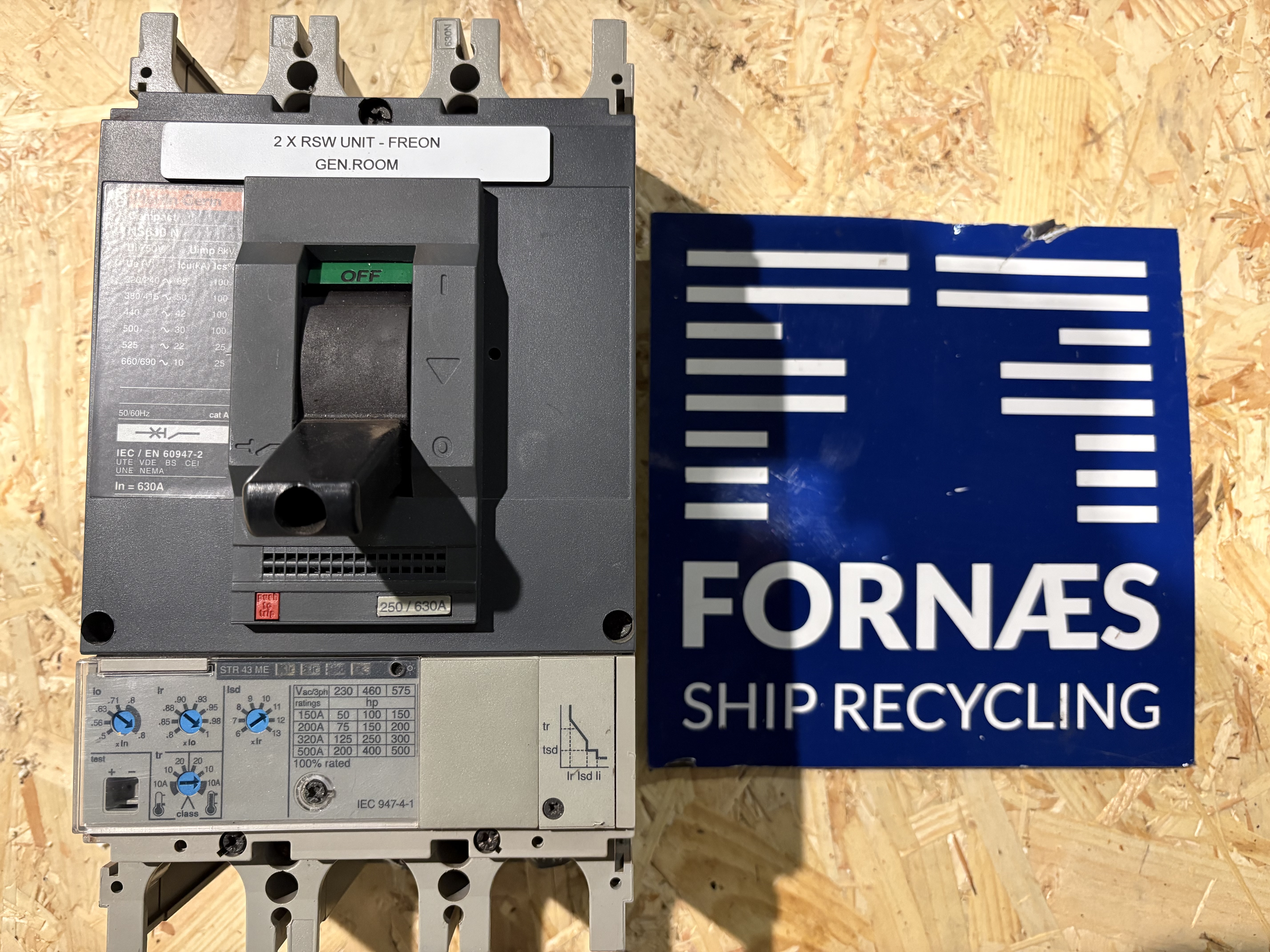 Merlin Gerin - NS630N