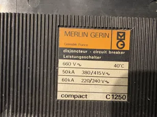 Merlin Gerin - Compact