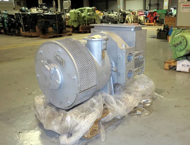 Image 2 of 5 - MAN B&W - NR 26/25