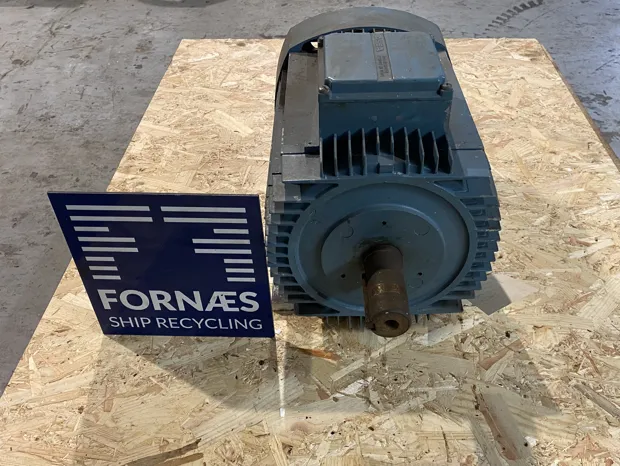 Image 4 of 5 - ASEA  - MBL132 M