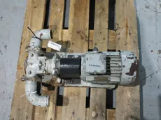 Johnson pump - No plate