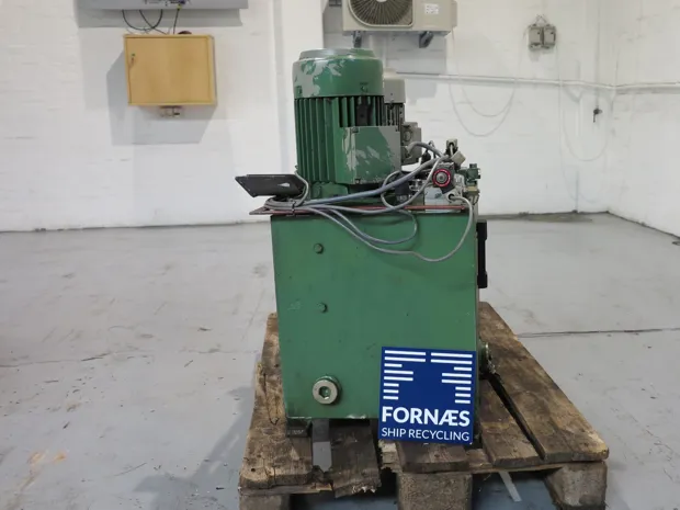 Image 2 of 6 - HS300