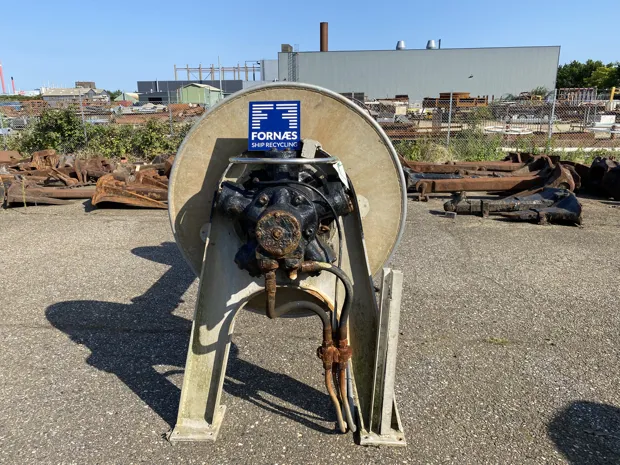 Image 2 of 7 - ND389