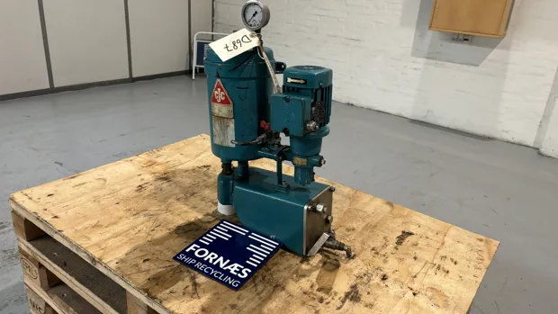 Image 2 of 7 - CJC - PTU 15/25 PV