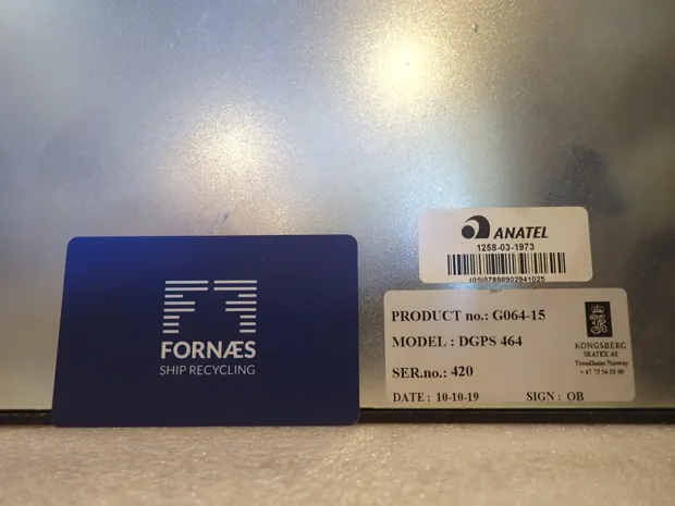 Image 2 of 3 - Kongsberg  Seatex - DGPS 464